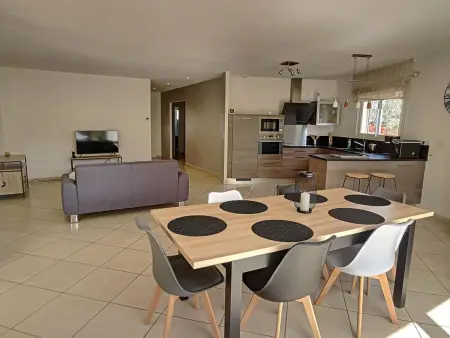 Maison plain-pied climatisée avec piscine à Sorède - Photo 3