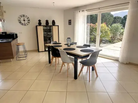 Maison plain-pied climatisée avec piscine à Sorède - Photo 4