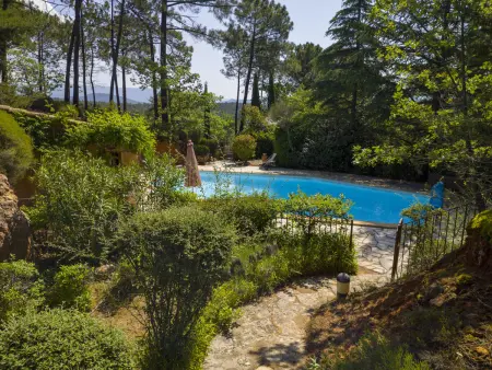 La Tourelle des Ocres, Maison 14 personnes à Roussillon - Photo 1