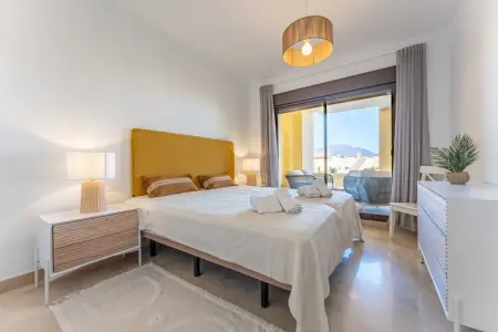 CT 199 HHH - Duquesa Village, Appartement à Manilva avec piscine partagée - Photo 2