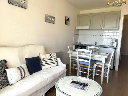 Appartement cosy 2 pièces avec parking à St-Gilles-Croix-de-Vie - Photo 9