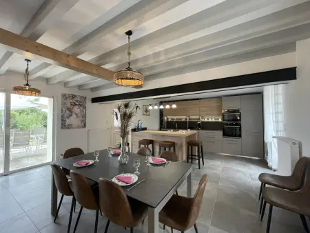 Séjour détente avec piscine privée et activités à Haut-Bocage - Photo 7