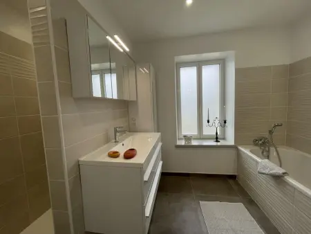Séjour détente avec piscine privée et activités à Haut-Bocage - Photo 11