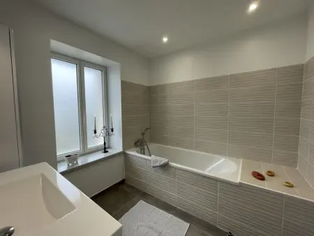 Séjour détente avec piscine privée et activités à Haut-Bocage - Photo 12