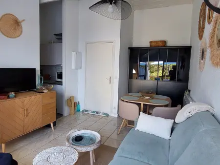 Appartement entre plage et forêt avec parking à Saint-Georges-de-Didonne - Photo 3