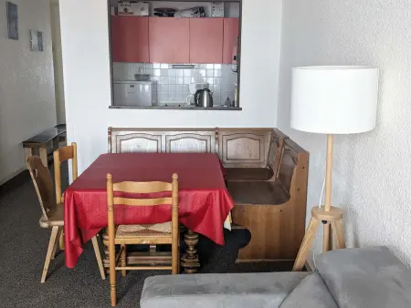 2 pièces cabine au pied des pistes - Vue sur pistes - Photo 2