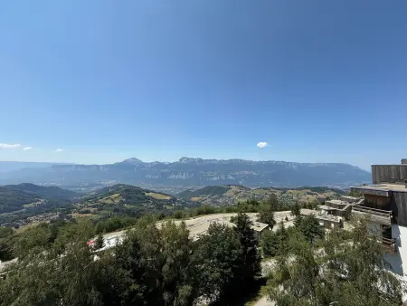 2 pièces cabine 5 pers. au pied des pistes, vue vallée, balcon - Photo 10
