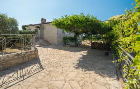 Maison 10 personnes à Vizinada - Photo 1