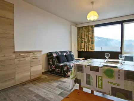 Agréable studio-cabine 4/5 pers., vue sud, Appartement 5 personnes à Chamrousse - Photo 4