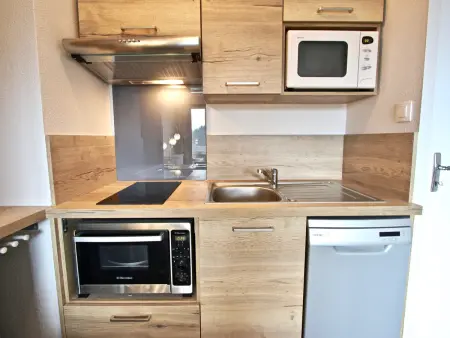 Agréable studio-cabine 4/5 pers., vue sud, Appartement 5 personnes à Chamrousse - Photo 10