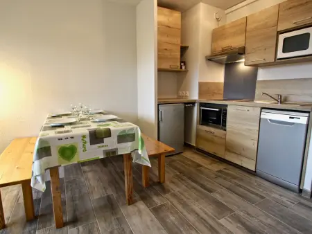 Agréable studio-cabine 4/5 pers., vue sud, Appartement 5 personnes à Chamrousse - Photo 11