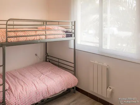 Appartement 2 pièces en rez-de-jardin à 300m des plages et commerces - Larmor-Plage - Photo 7