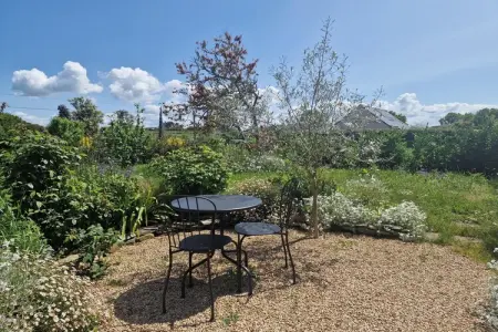 Holiday home with terrace and garden in Locquirec, Maison à Locquirec proche des plages - Photo 13