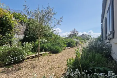 Holiday home with terrace and garden in Locquirec, Maison à Locquirec proche des plages - Photo 14