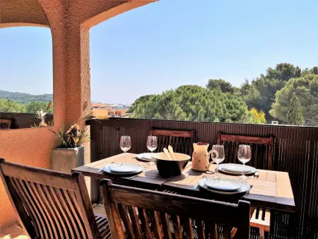 Studio avec terrasse, parking privé proche mer, Appartement 3 personnes à Bormes les Mimosas - Photo 1