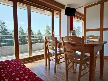 Appartement ensoleillé à Chamrousse, proche supérette - Photo 1