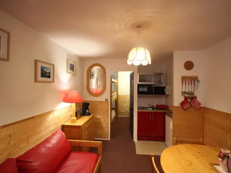 Appartement 30 m² avec balcon, à proximité des pistes et des commerces, animaux acceptés - Photo 1