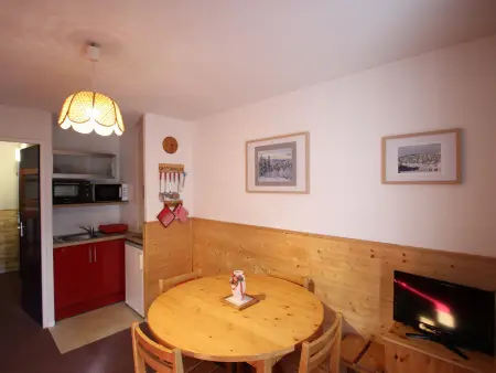 Appartement 30 m² avec balcon, à proximité des pistes et des commerces, animaux acceptés - Photo 4