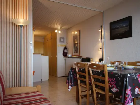 Studio cosy pour 4 pers. avec vue sur la vallée à Chamrousse - Photo 1