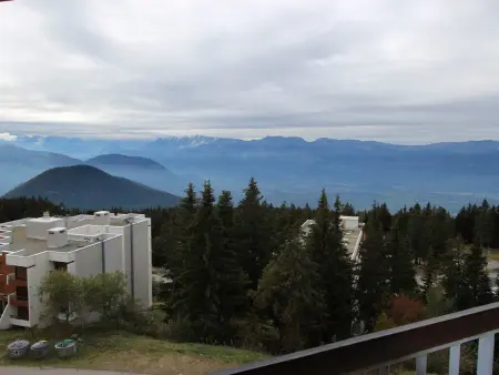 Studio cosy pour 4 pers. avec vue sur la vallée à Chamrousse - Photo 9