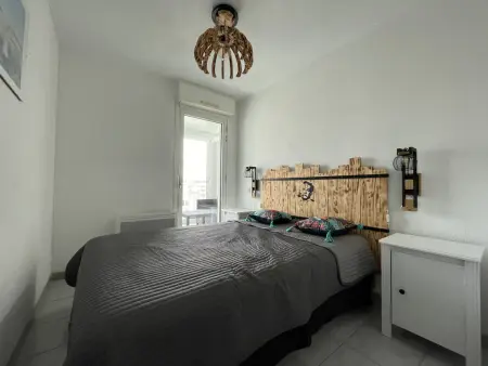 2 pièces mezzanine, parking privé, animaux admis - Photo 5