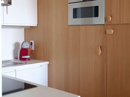 Appartement rénové 47m² - 6 pers, proche pistes et commodités, quartier animé, parking inclus - Photo 6