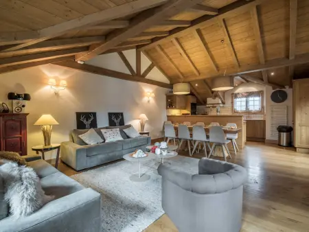 Courchevel 1850 : Élégant Duplex avec Cheminée et WiFi - Photo 10