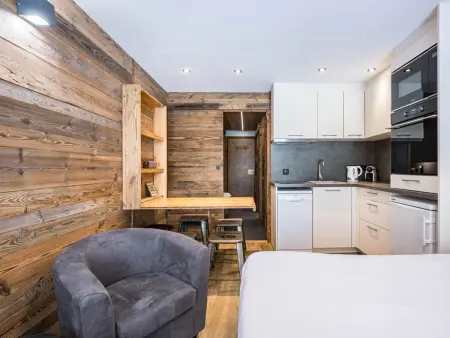 Studio rénové Centre Station avec Balcon, Appartement 3 personnes à Val d'Isère - Photo 6