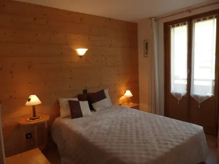 Appartement 2 chambres centre village proche pistes avec Wifi - Photo 3