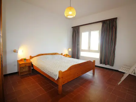 Grand appartement à Llançà avec terrasse et garage, à 50m de la mer - Photo 13