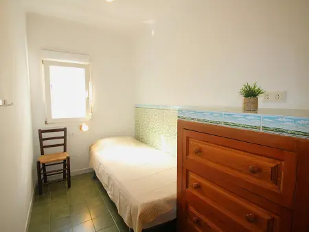 Grand appartement à Llançà avec terrasse et garage, à 50m de la mer - Photo 22