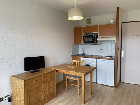 Studio Cabine Confortable avec Balcon au Sud à Font-Romeu - Photo 2