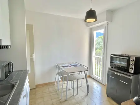Studio Confortable avec Véranda Proche Centre Ajaccio, 2 Couchages, Parking Facile, Tout Inclus - Photo 7