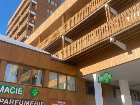 Studio rénové sud avec balcon, 3/4 pers., au pied des pistes - Photo 12