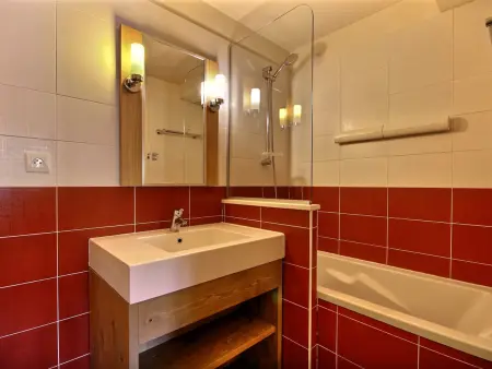Studio cabine spacieux 4 pers. proche pistes, Appartement 4 personnes à Belle Plagne - Photo 8