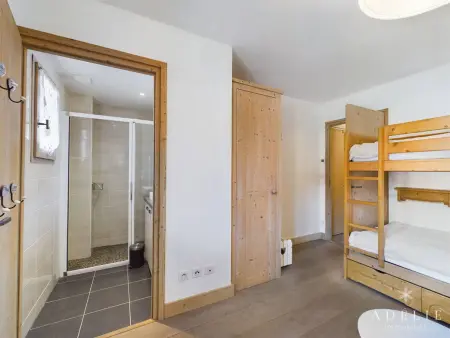 Charmant 3 pièces aux pieds des pistes avec balcon, parking et WiFi - Photo 8