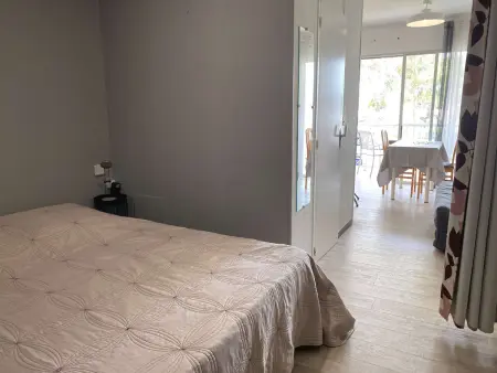 Appartement T1 à Balaruc-les-Bains avec WIFI - Équipement complet, idéal pour 2 personnes - Photo 2