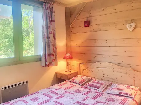 Appartement cosy au pied des pistes avec balcon et parking - Photo 3