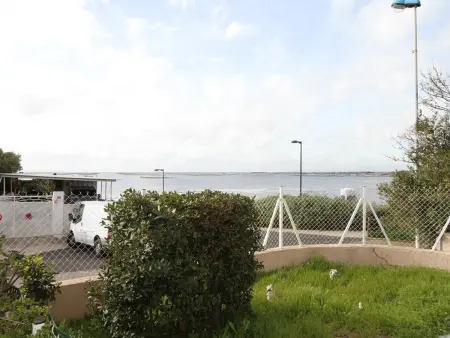 T2 avec jardinet, cuisine équipée, parking privatif - Photo 11