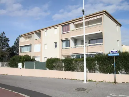 T2 avec jardinet, cuisine équipée, parking privatif - Photo 12