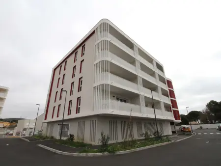 Appartement T2 avec balcon, parking privé, wifi - Balaruc-les-Bains - Photo 13