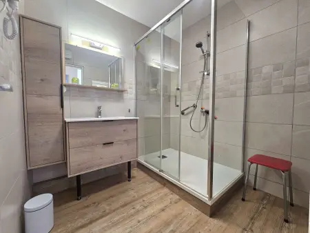 Superbe T3 avec loggias fermées, garage, et wifi à Balaruc-les-Bains, classé 3 étoiles - Photo 11