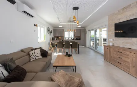 Maison 8 personnes à Vrsi - Photo 2