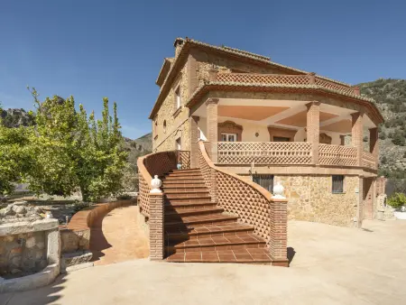 Magnifique villa andalouse avec piscine, cheminée et jardin - Photo 1