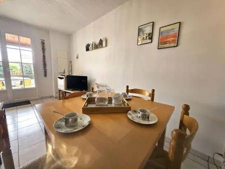 Maison 3 pièces près de la plage avec piscine, terrasse, et parking à Bretignolles-sur-Mer. - Photo 4