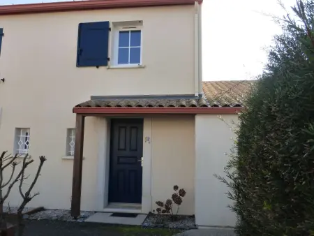 Maison 3 pièces près de la plage avec piscine, terrasse, et parking à Bretignolles-sur-Mer. - Photo 20