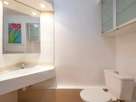 Appartement de charme rénové 2 pièces, balcon, WiFi - Photo 10