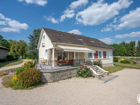 Gîte familial 12 pers. avec jardin clos, proche Paris et sites touristiques, tous services inclus - Photo 1