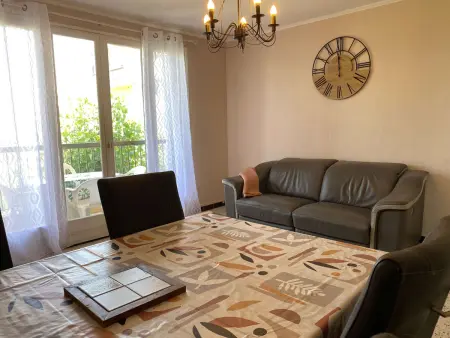 Charmant T3, Proche Thermes, Parking Privé, Wifi, 2 Chambres, 2* - Photo 3