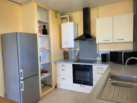 Charmant T3, Proche Thermes, Parking Privé, Wifi, 2 Chambres, 2* - Photo 7